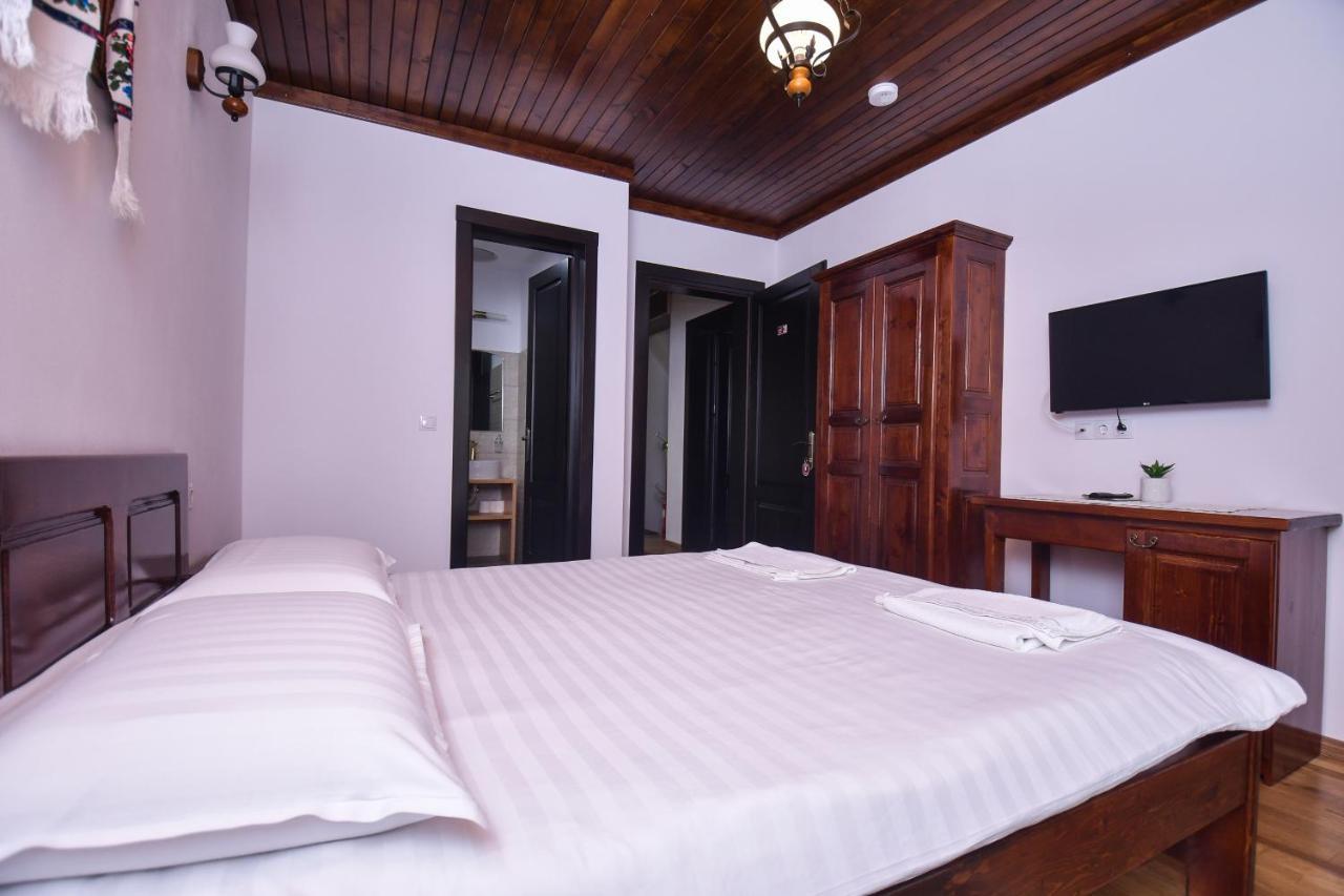 Piatra Soimului Hotel Vişeu de Sus Exterior foto