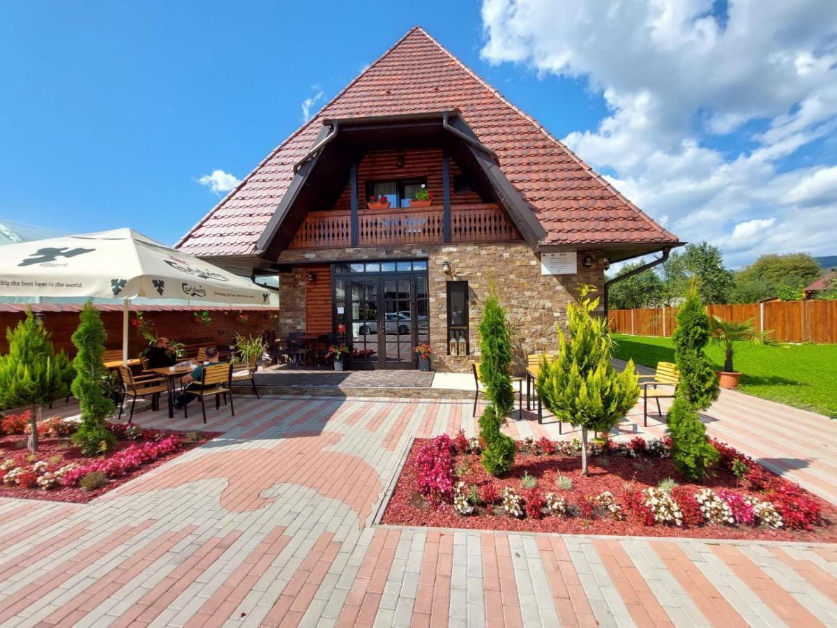 Piatra Soimului Hotel Vişeu de Sus Exterior foto