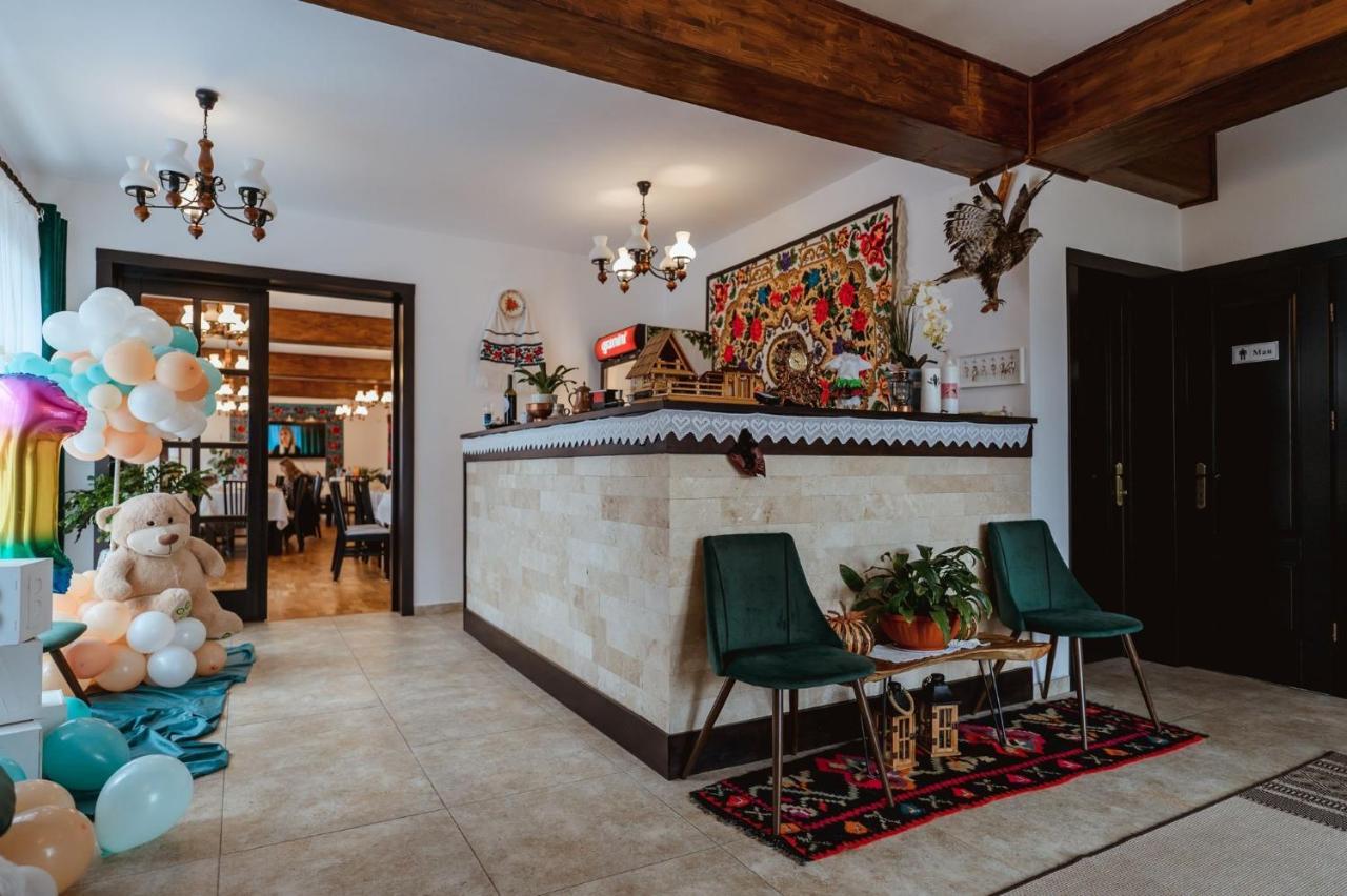 Piatra Soimului Hotel Vişeu de Sus Exterior foto