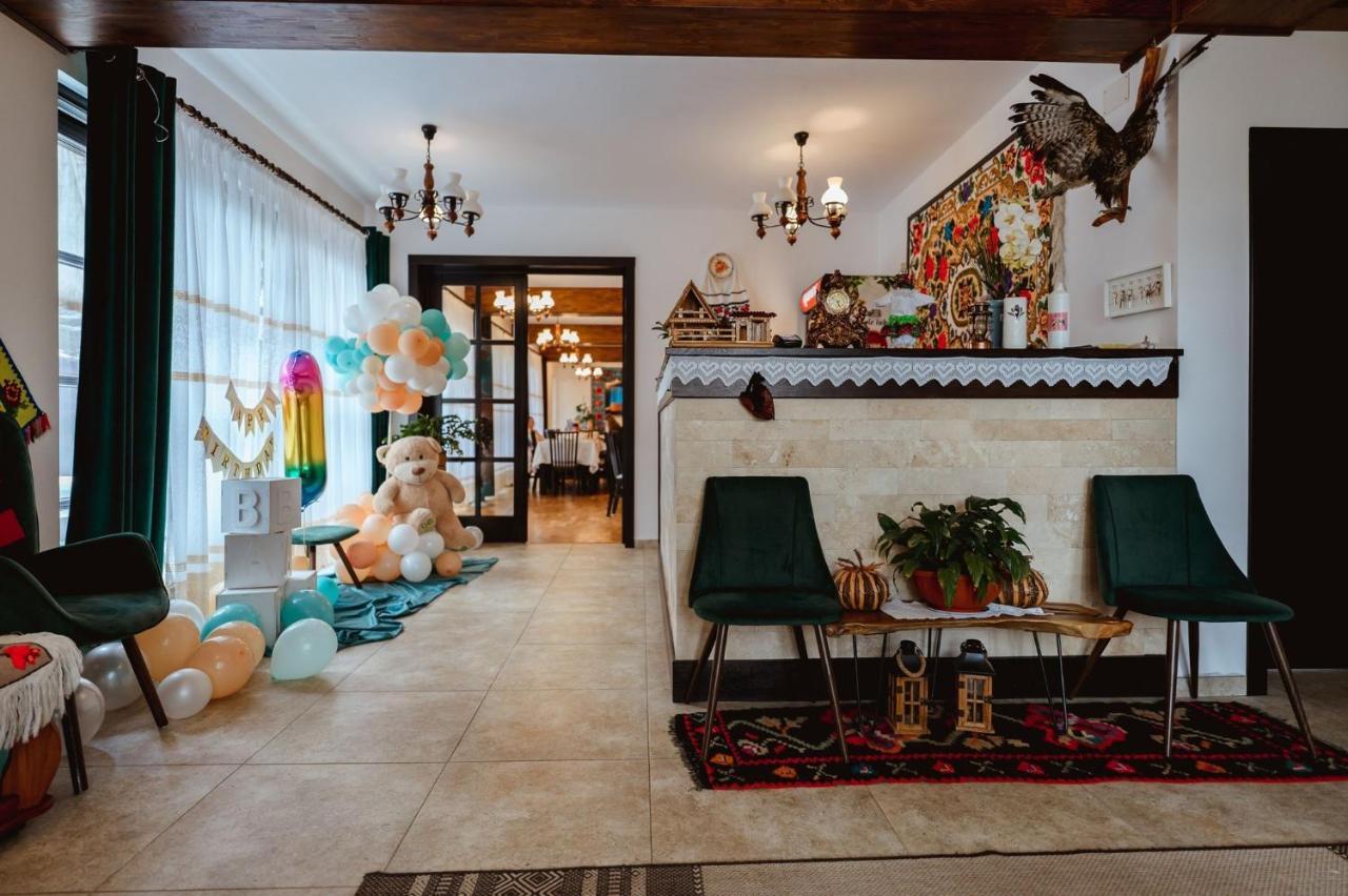 Piatra Soimului Hotel Vişeu de Sus Exterior foto