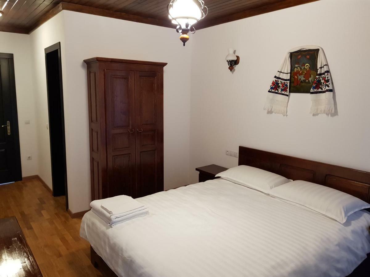 Piatra Soimului Hotel Vişeu de Sus Exterior foto