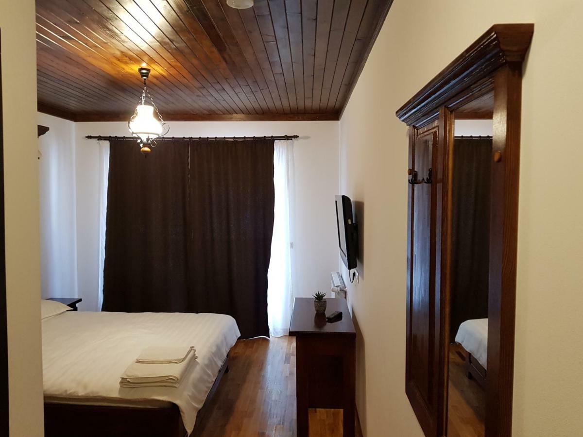 Piatra Soimului Hotel Vişeu de Sus Exterior foto