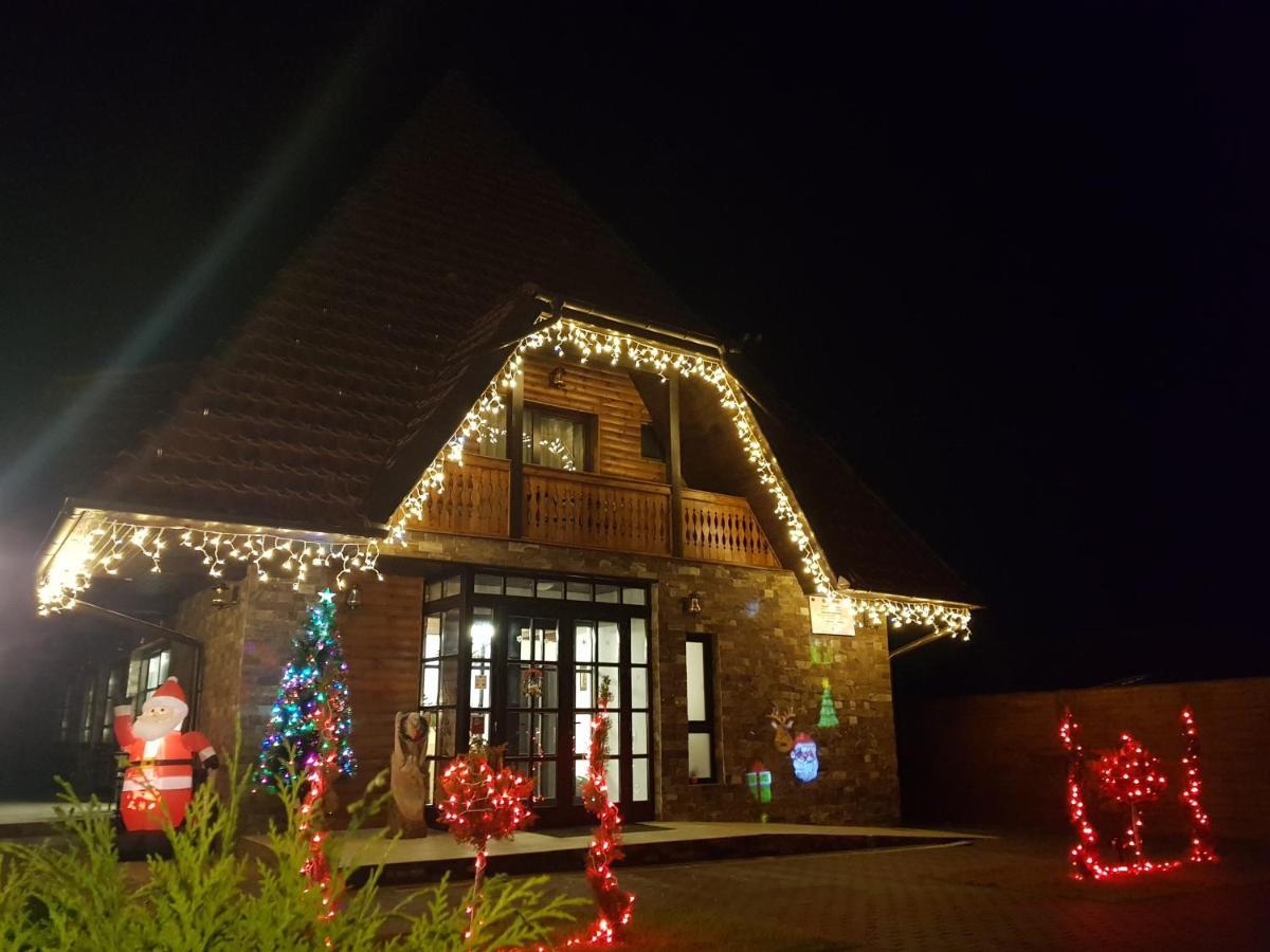 Piatra Soimului Hotel Vişeu de Sus Exterior foto